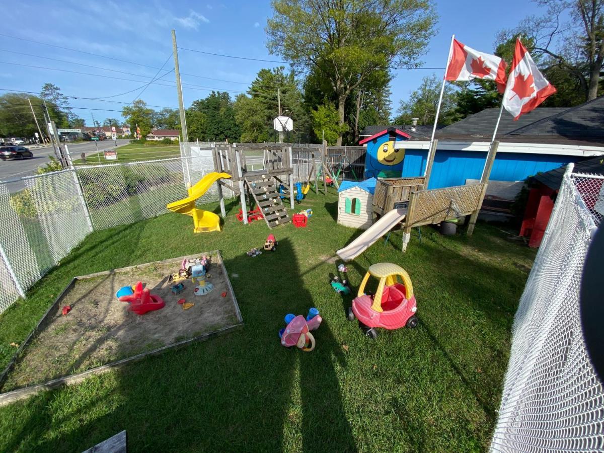 Wasaga Beach Inn And Cottages Exterior photo